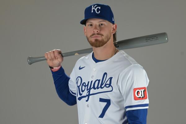 Bobby Witt Jr., estelar jugador de los Reales, en 47 turnos al bate compila 12 sencillos, un cuadrangular y un promedio de bateo de .255.