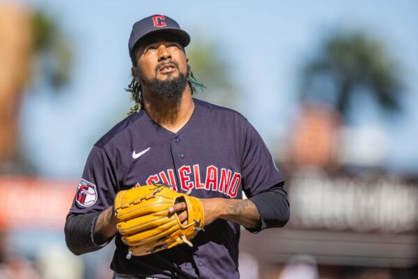 La temporada pasada, cuando Clase puso promedio de carreras limpias de 0.61, permitió apenas cinco anotaciones limpias en 74.1 innings y 74 encuentros. 