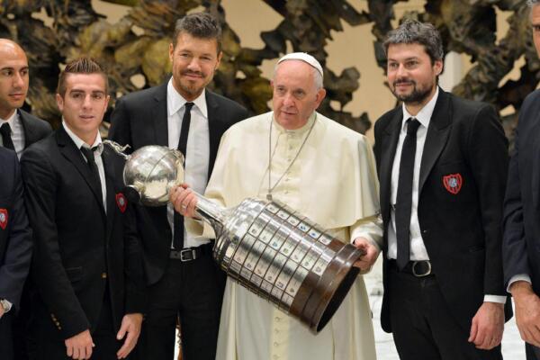 Conmebol honrará memoria del papa Francisco con un minuto de silencio