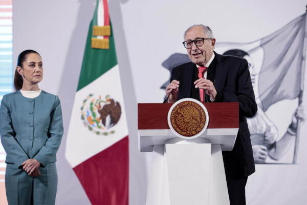 Imagen del secretario de Salud de México, David Kershenobich. EFE/ José Méndez
