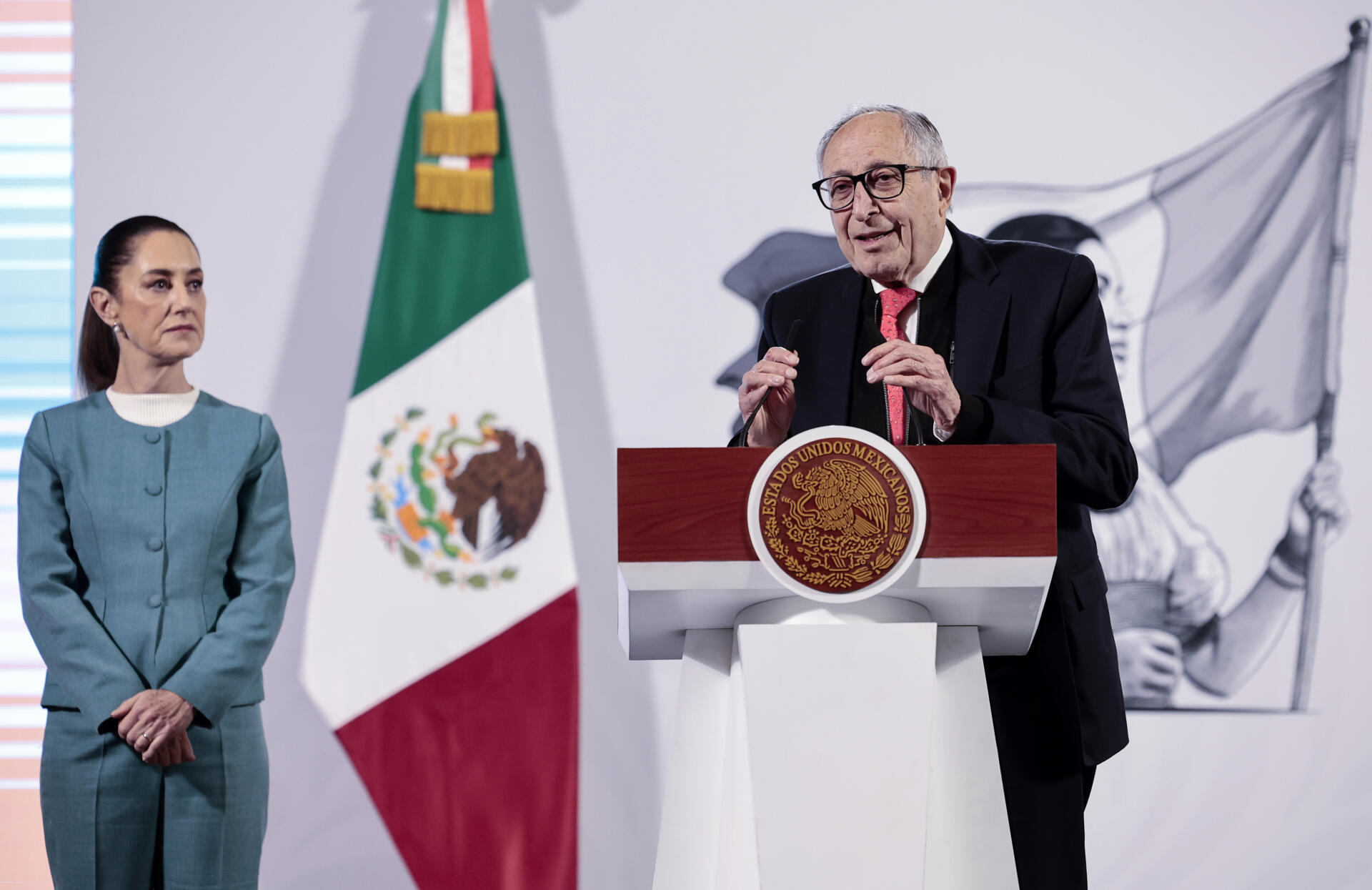 México confirma un primer caso humano de gripe aviar