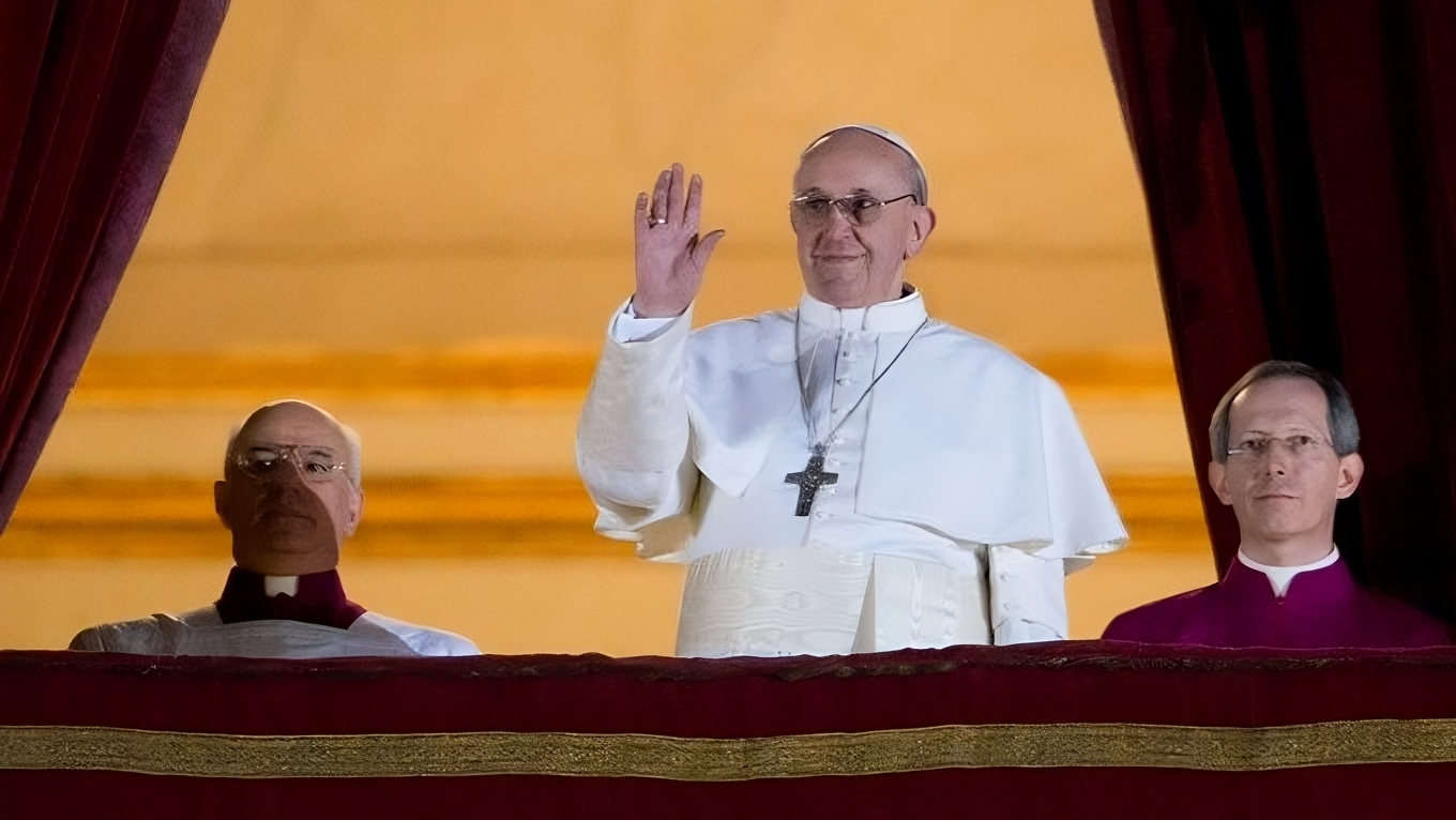 El papa Francisco en 10 objetos que definieron su vida y su fe