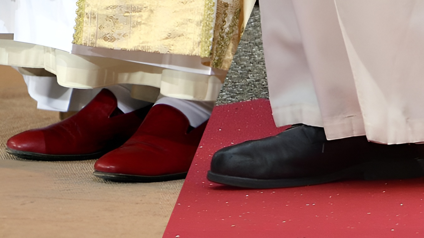 El papa Francisco en 10 objetos que definieron su vida y su fe