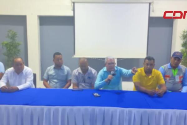 Miembros de la Federación de Transporte Urbano e Interurbano (Fetrá Conatra)