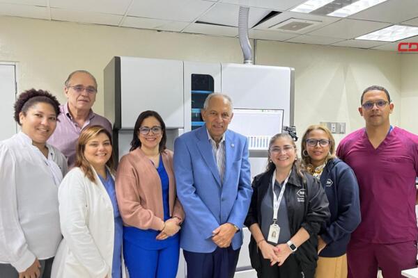 Hospital HOMS revoluciona diagnóstico patológico con nueva tecnología. (Foto, fuente externa)