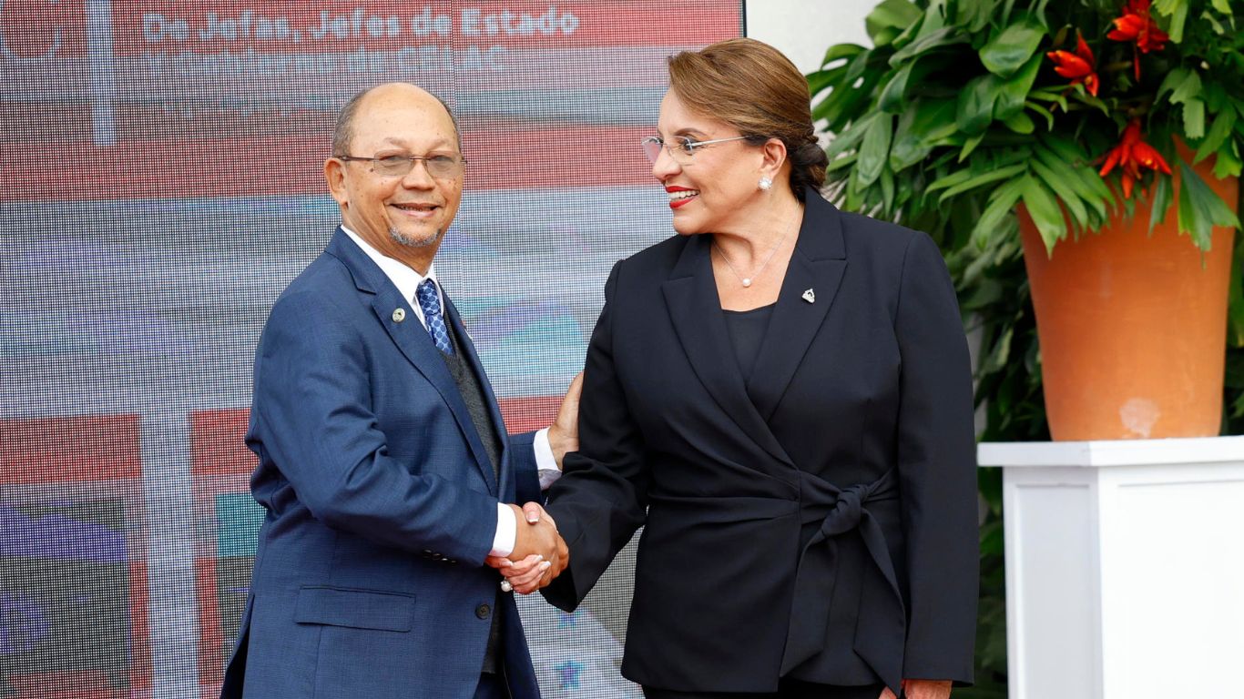 El representante del Consejo Presidencial de Transición de Haití, Leslie Voltaire, instó hoy a la Celac “solidaridad activa” ante su crisis.