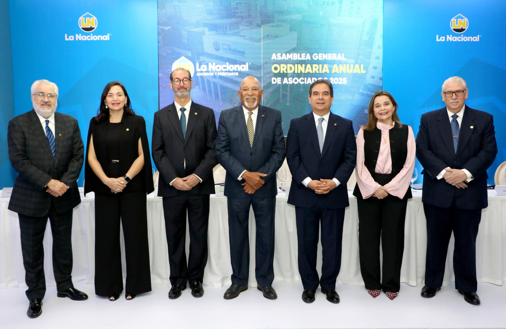 La Nacional presenta logros de 2024 en su Asamblea General y fortalece su transformación digital y financiera