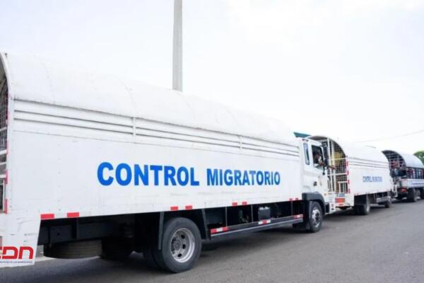 Migración detiene adolescente embarazada en la Maternidad de la Altagracia. (foto, fuente externa)