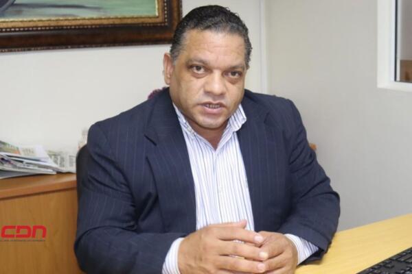 Mario Díaz propone reparación urgente del puente de la 17. (Foto, fuente externa)