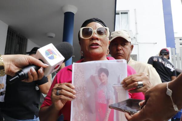 221 personas fueron llevadas a Patología para su identificación. 
Foto: Danny Polanco