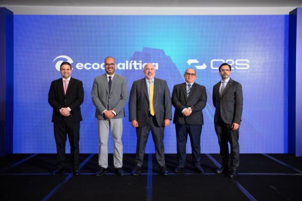 Richard Medina, Jesús Hernández, Alejandro Grisanti, Jesús Colón y Bernardo Fuentes
Foto: fuente externa