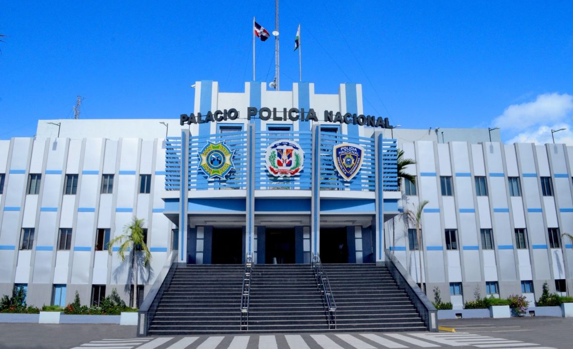 Villa Consuelo, Villas Agrícolas, Los Mina, Cristo Rey, y San Isidro son los sectores de la capital donde más robos y atracos se registran.