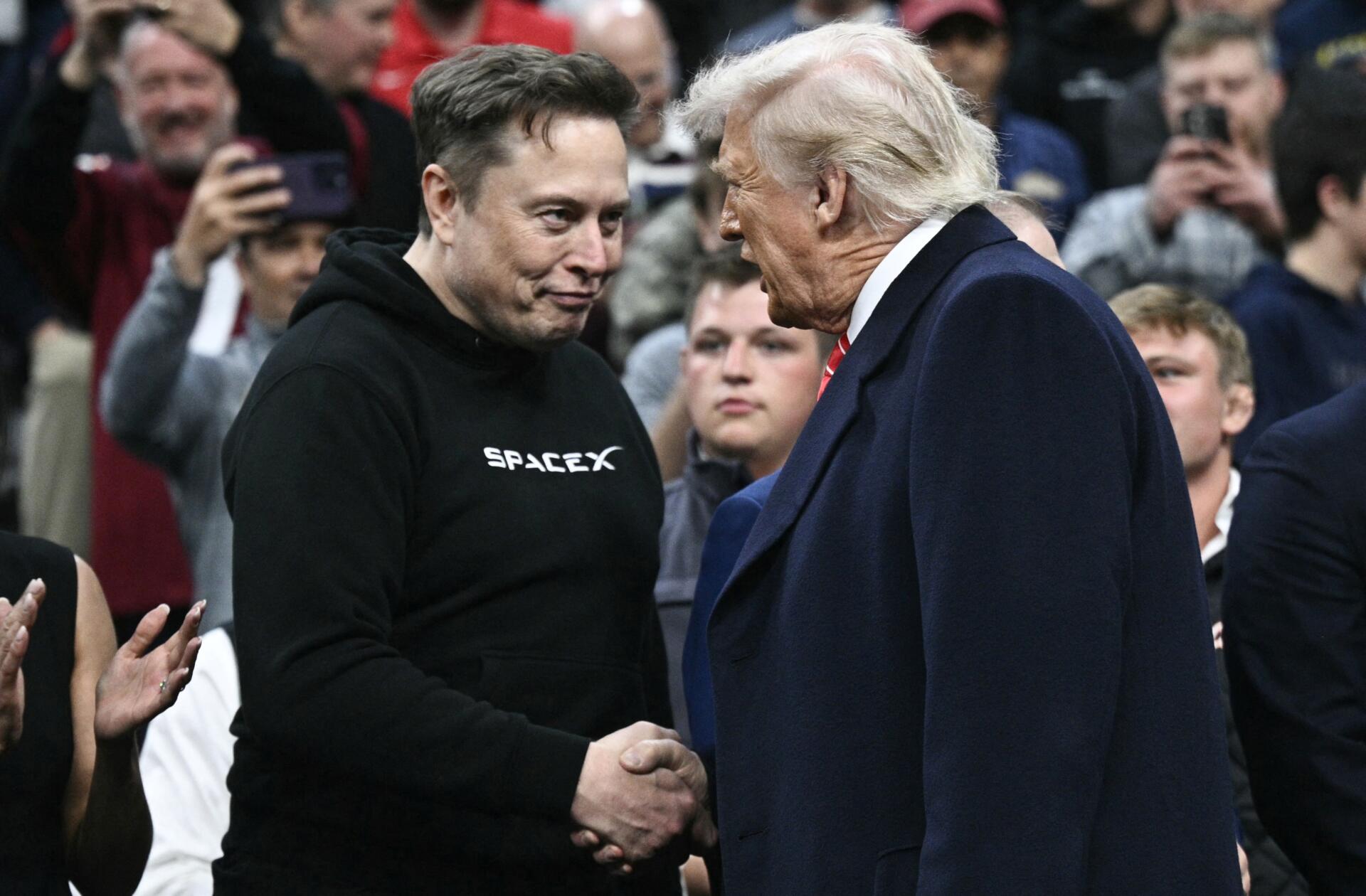 Presidente Trump declara que Elon Musk abandonará el Gobierno
