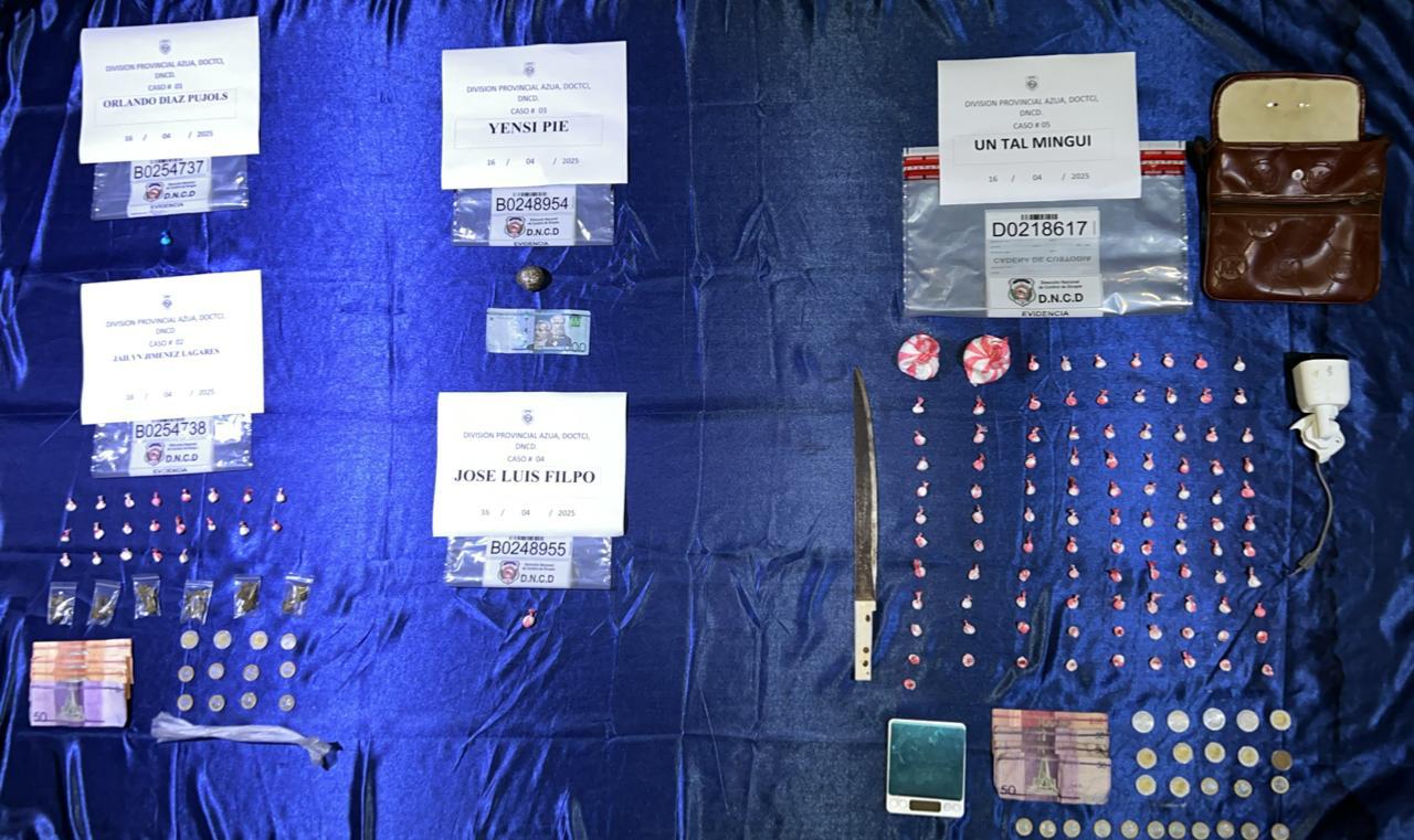 Confiscan más de medio millón de gramos, armas y vehículos en 215 allanamientos