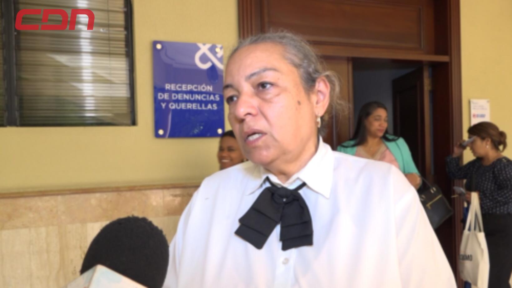 abogada de la familia afectada con desalojo