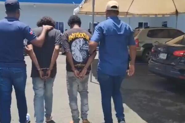 Dos arrestados vinculados al homicidio de un hombre en Bonao.