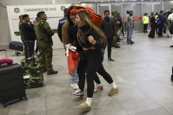 Chilenos deportados por EE.UU. denuncian que los trataron 