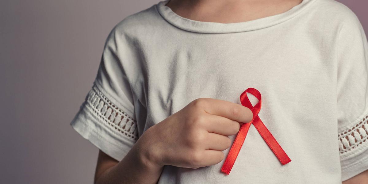 7 de mayo Día Mundial de los Huérfanos del SIDA: visibilizar para proteger