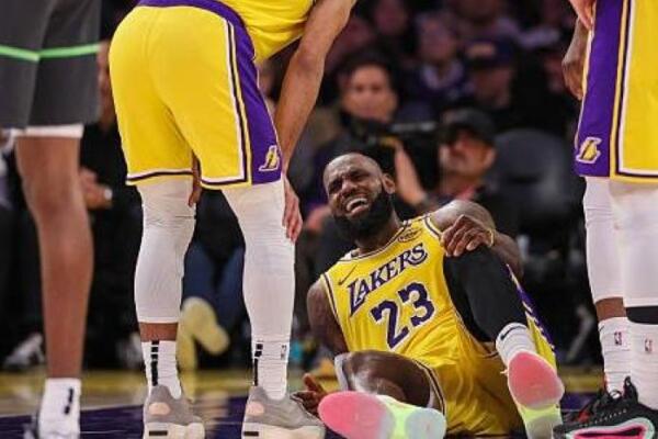 Lesionado y ausente: LeBron fuera de los playoffs…. y de los Met Gala ¿Cómo va su recuperación?