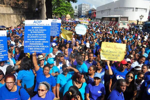 ADP en Hato Mayor inicia paro de docencia por condiciones precarias en centros educativos