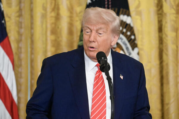 Trump está a punto de aceptar un avión de lujo ofrecido por Catar, según medios
