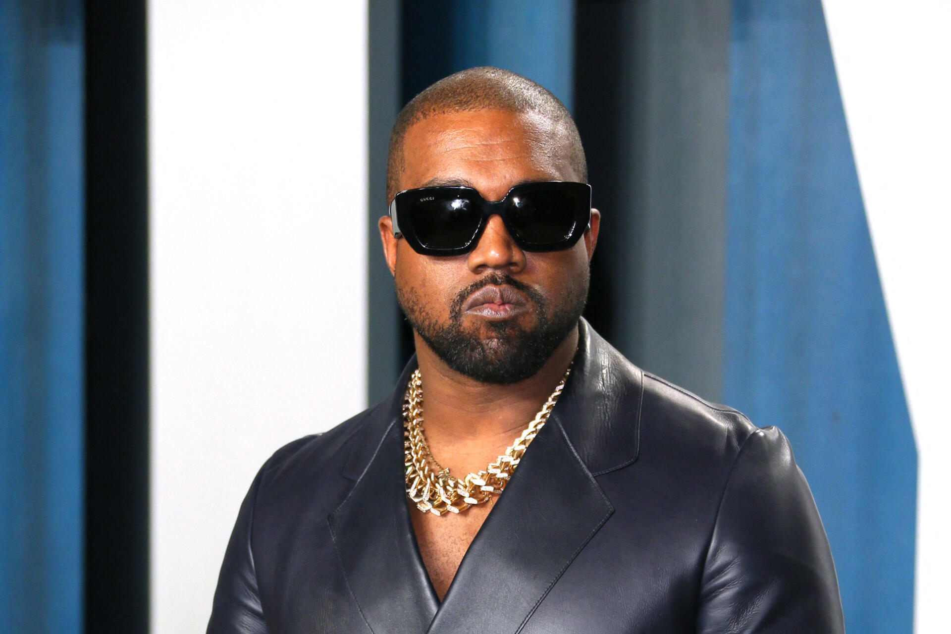 Canción de Kanye West que glorifica a Hitler tiene millones de visualizaciones en X