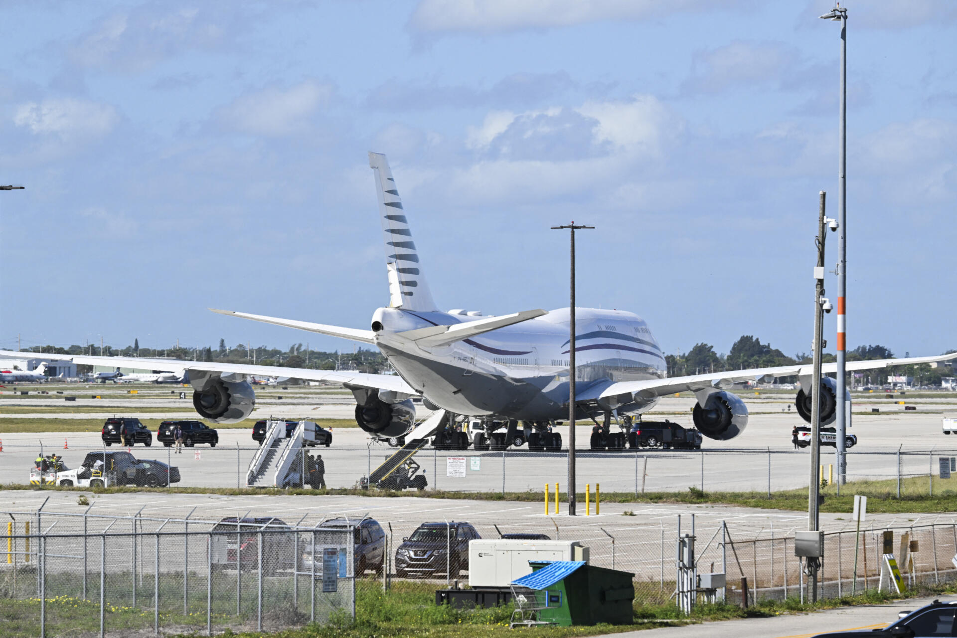 Presidente Trump aceptará avión de Qatar tras perder acceso al Air Force One