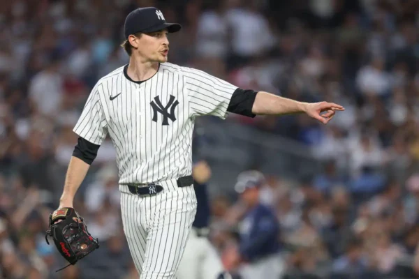 Fried, está en su octava campaña en MLB, cerró mayo con 0.82 de porcentaje de carreras limpias donde sólo permitió dos jonrones, concedió dos carreras y abanicó a 29 bateadores contrarios en 33 entradas lanzadas.