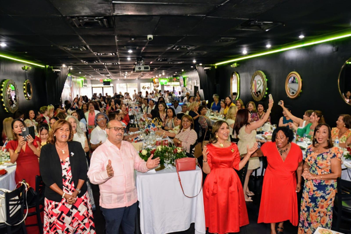 El evento contó con participación de cientos de madres de diferentes puntos de la Florida