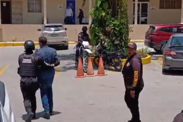 Dictan tres meses de prisión preventiva contra “Sayita” por doble homicidio en Barahona