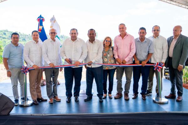 DO Sostenible inaugura estación de transferencia en Tamboril y clausura vertedero a cielo abierto.