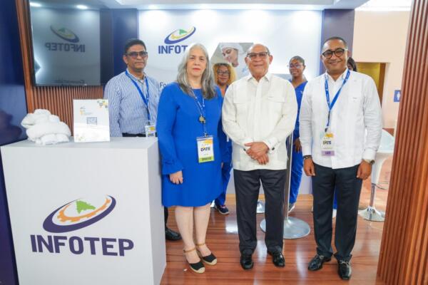 Infotep participa en DATE 2025 resaltando su rol en el turismo con actividades interactivas.