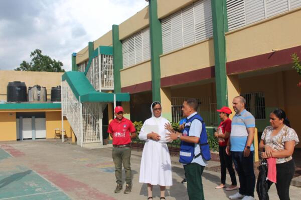 Infraestructura Escolar interviene escuelas afectadas por lluvias e impulsa Plan 247 en Santo Domingo