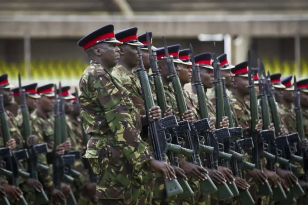 Policías de Kenia. Foto: Fuente externa
