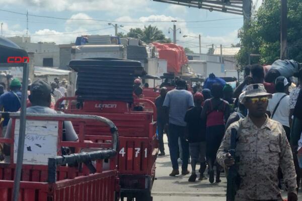 Migración interviene asentamientos ilegales en Monte Plata. (foto, fuente externa)
