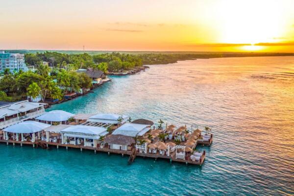 Neptunos celebrará el Día de las Madres con un brunch frente al mar este domingo 25 de mayo