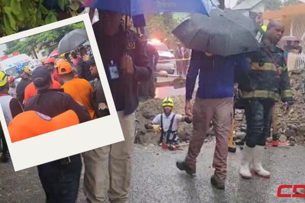 Niña es arrastrada por una corriente hacia una alcantarilla durante fuertes lluvias en San Cristóbal