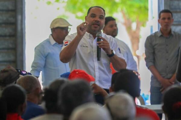 Defensor del Pueblo de la República Dominicana, Pablo Ulloa.