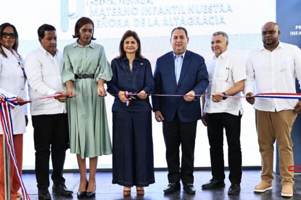 Vicepresidenta entrega remozamiento del Hospital Materno Infantil de Higüey. (foto, fuente externa)