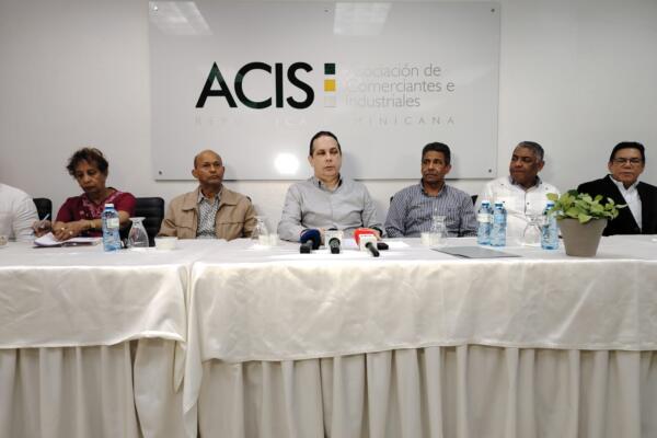 Empresario Sandy Filpo, candidato a la presidencia del Consejo para el Desarrollo Estratégico de Santiago (CDES)