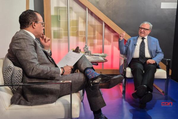 El historiador y diplomático aclaró que así lo hizo constar la prensa italiana luego de que se anunciara que el cardenal Prevost. Foto: Fuente externa 