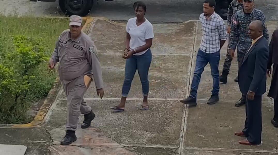 Tribunal impone tres meses de prisión preventiva a haitiana por agredir a su pareja en Guayabo Dulce