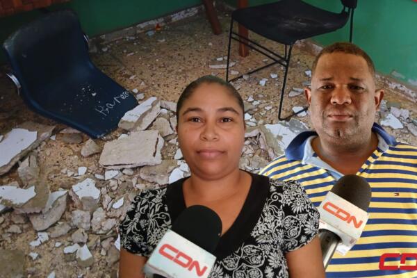 Se desploma techo de áreas en centro educativo en La Guazara, Barahona