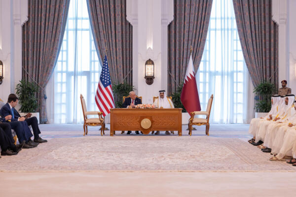 Trump asegura que evitaría recurrir a la violencia con Irán