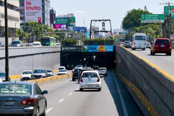 MOPC asegura que el túnel de la 27 de Febrero no representa peligro para la población.