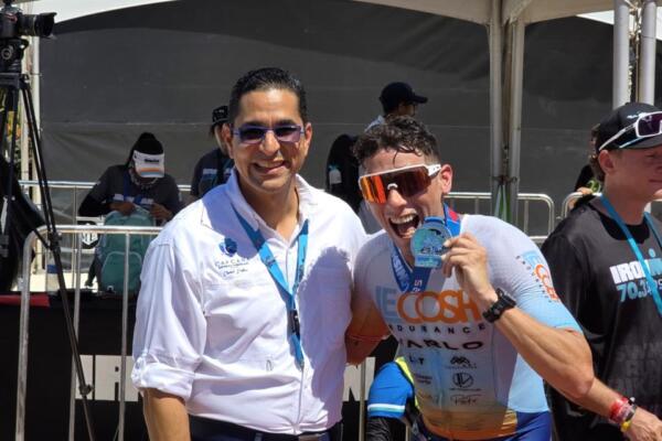 Boricua Javier Figueroa ratifica hegemonía en Ironman 70.3 Cap Cana, edición 2025