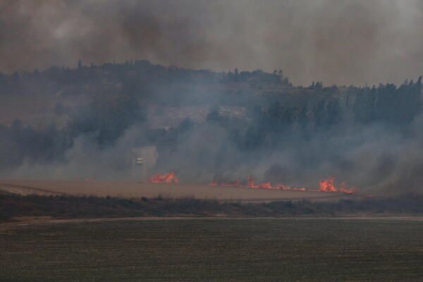 Una ola de incendios descontrolados a las afueras de Jerusalén oscureció el Día de la Independencia de Israel, que se celebra entre este miércoles y el jueves, cancelando los actos conmemorativos programados para la jornada