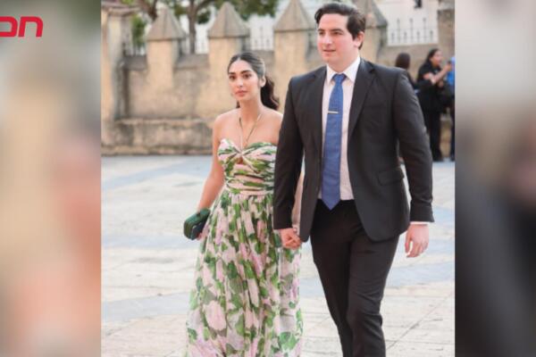 Graciela Abinader, hija del presidente Abinader, junto a su novio. 