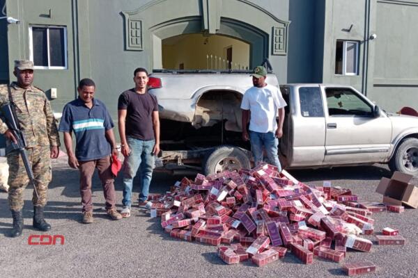 38,600 cigarrillos de contrabando.