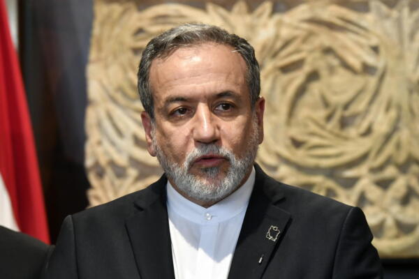 Fotografía de archivo del ministro de Exteriores de Irán, Abbas Araghchi. EFE/EPA/Wael Hamhez